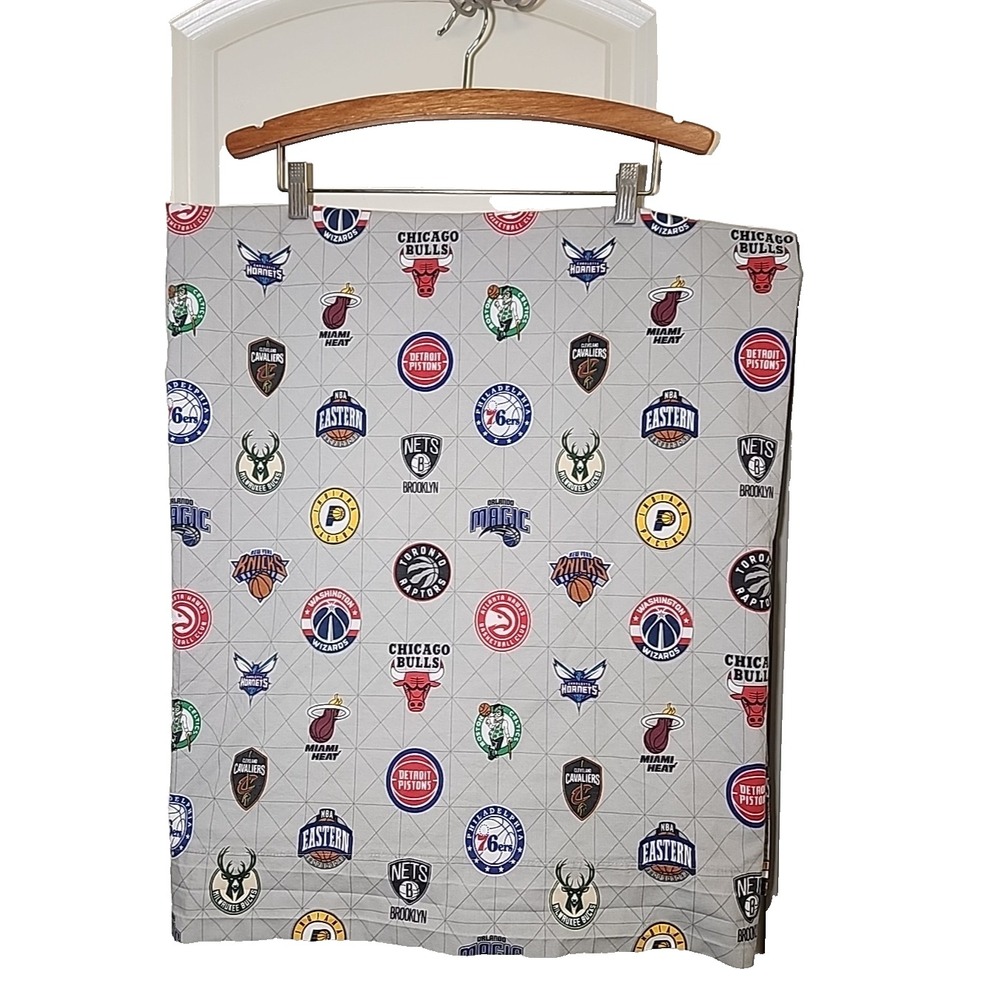 Pottery Barn Teen Flat Sheet NBA Basketball Eastern Conference Full